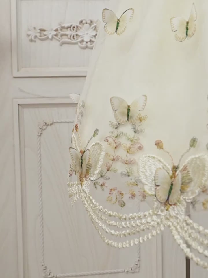 Robe "Éclat Papillon" en Crème Enchanté | Princess dz